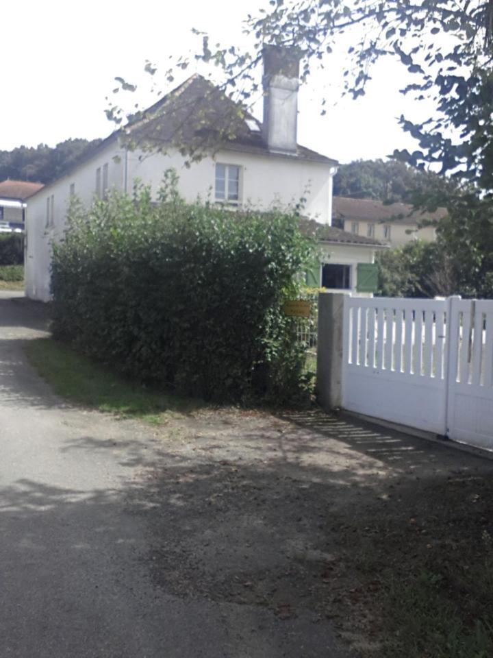 Bed and Breakfast De Couleurs Et D'Eau Fraiche Navarrenx Esterno foto